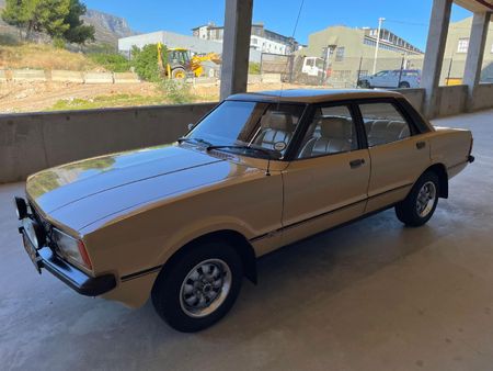 1978-Ford-Cortina-30S_3