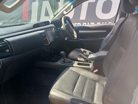 2022-Toyota-Hilux-24-GD-6-Raised-Body-Raider-Auto-Extended-Cab_7