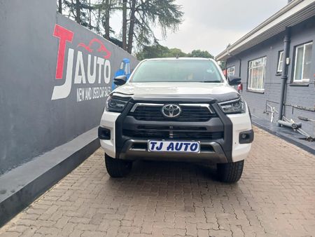 2023-Toyota-Hilux-24-GD-6-Raised-Body-Raider-Extended-Cab_2