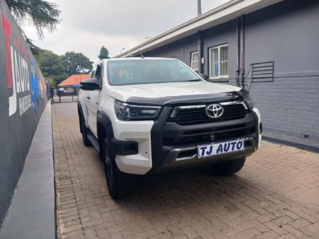 2023-Toyota-Hilux-24-GD-6-Raised-Body-Raider-Extended-Cab_3