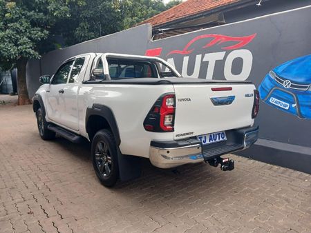 2023-Toyota-Hilux-24-GD-6-Raised-Body-Raider-Extended-Cab_4