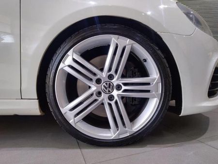 2013-Volkswagen-Golf-VI-20-TSI-R-Auto_1