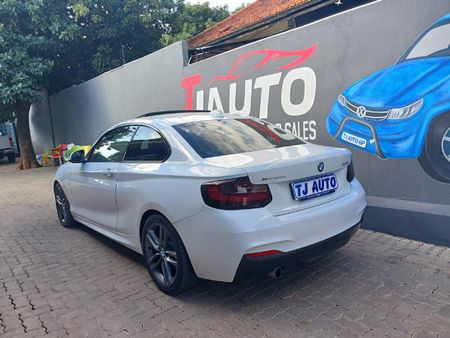 2016-BMW-2-Series-220i-Coupe-M-Sport-Auto_5