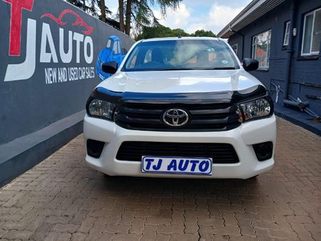 2020-Toyota-Hilux-24-GD-Single-Cab_1