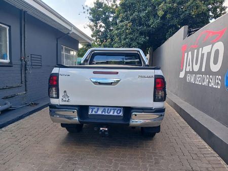 2021-Toyota-Hilux-24-GD-6-Raised-Body-Raider-Extended-Cab_4