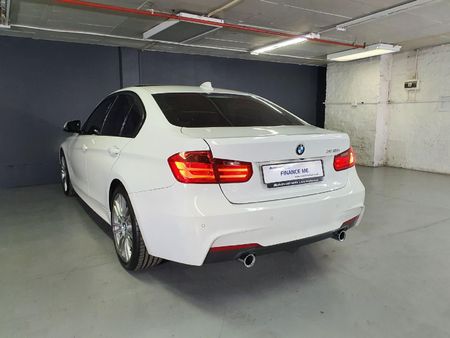 2016-BMW-3-Series-335i-M-Sport-Auto_13