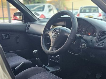 2005-Toyota-Tazz-130_13