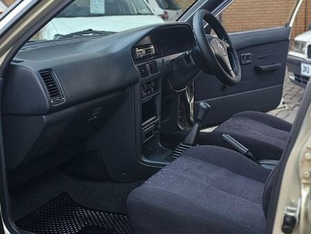 2005-Toyota-Tazz-130_23