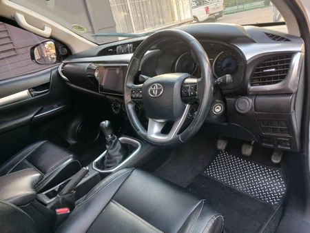 2018-Toyota-Hilux-28-GD-6-Raised-Body-Raider-Single-Cab_7