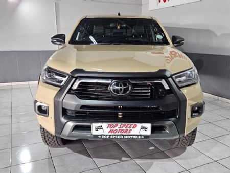 2023-Toyota-Hilux-28-GD-6-Raised-Body-Legend-Auto-Double-Cab_3