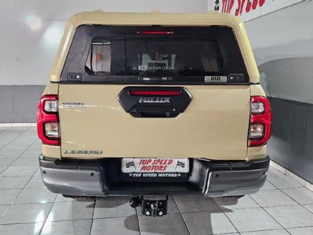 2023-Toyota-Hilux-28-GD-6-Raised-Body-Legend-Auto-Double-Cab_6