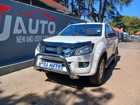 2014-Isuzu-KB-250-D-Teq-LE-Extended-Cab_0