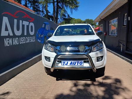 2014-Isuzu-KB-250-D-Teq-LE-Extended-Cab_2