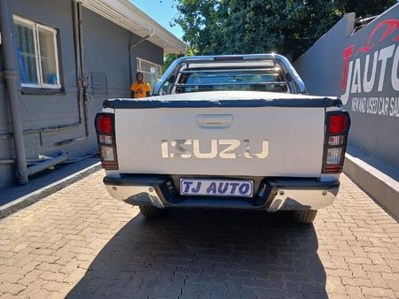 2014-Isuzu-KB-250-D-Teq-LE-Extended-Cab_4