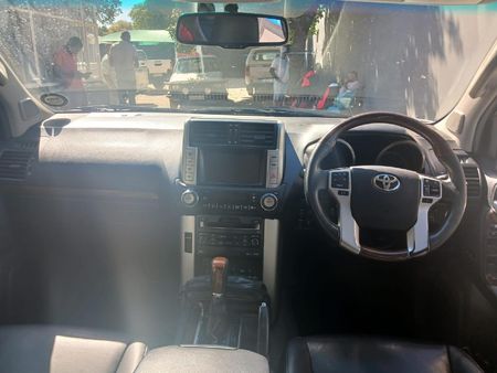 2011-Toyota-Land-Cruiser-Prado-30-TDI-TX-Auto_7