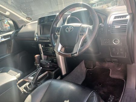 2011-Toyota-Land-Cruiser-Prado-30-TDI-TX-Auto_8