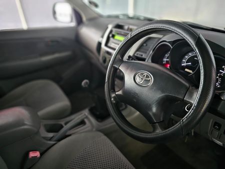 2008-Toyota-Hilux-30-D-4D-Raider-Raised-Body-Double-Cab_7