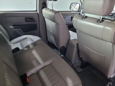2006-Isuzu-KB-350i-V6-LX-Double-Cab_9