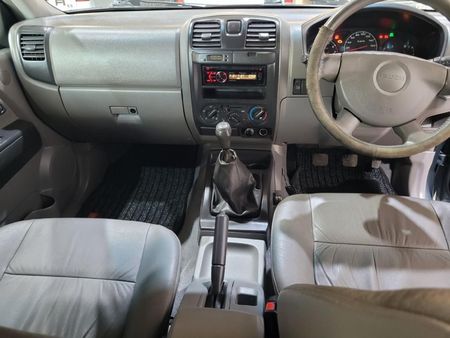2006-Isuzu-KB-350i-V6-LX-Double-Cab_12