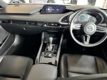 2021-Mazda-3-20-Astina-Auto-5-dr_5