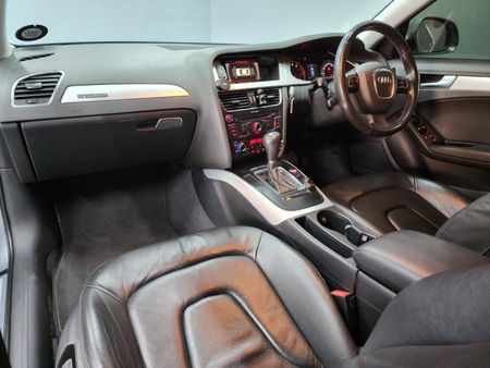 2009-Audi-A4-32-quattro-Ambiente-Auto_13