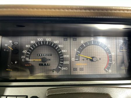 1988-Nissan-Skyline-30-SGLi_2