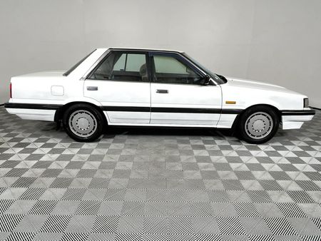 1988-Nissan-Skyline-30-SGLi_5