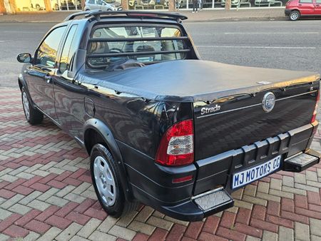 2007-Fiat-Strada-14-X-Space-Adventure_3