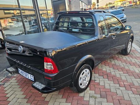 2007-Fiat-Strada-14-X-Space-Adventure_5