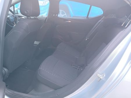 2017-Opel-Astra-16T-Sport-5-dr_10