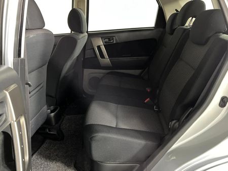 2010-Daihatsu-Terios-4x4_3