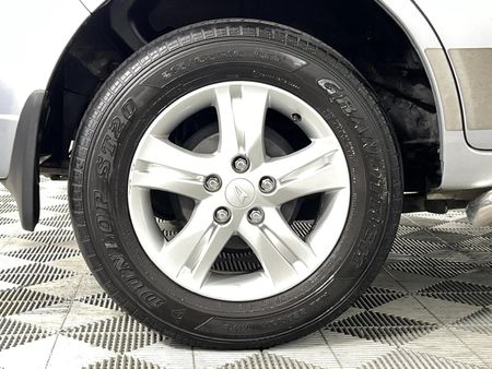 2010-Daihatsu-Terios-4x4_7