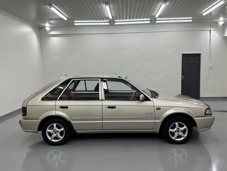 2003-Mazda-323-130-Sting-Sedan_3