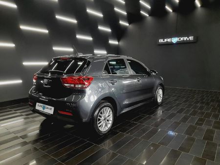 2020-Kia-Rio-14-EX-5-dr_9