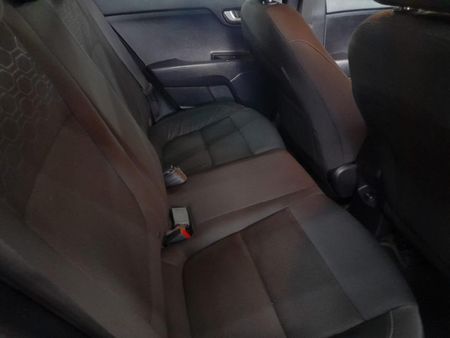 2020-Kia-Rio-14-EX-5-dr_11