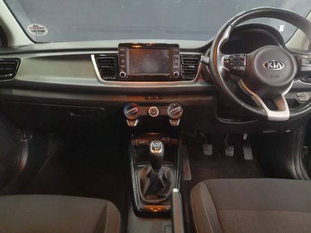 2020-Kia-Rio-14-EX-5-dr_13