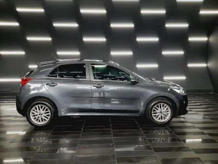 2020-Kia-Rio-14-EX-5-dr_2