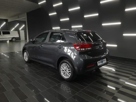 2020-Kia-Rio-14-EX-5-dr_4