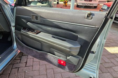 1991-Toyota-Cressida-GLi-6_28