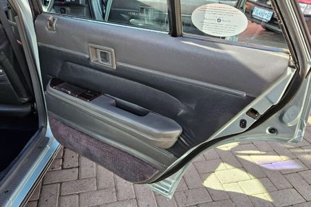 1991-Toyota-Cressida-GLi-6_31