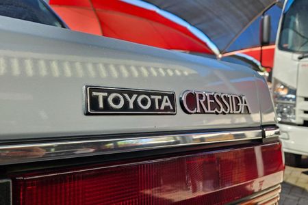 1991-Toyota-Cressida-GLi-6_8