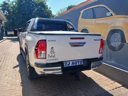2017-Toyota-Hilux-28-GD-6-Raised-Body-Raider-Double-Cab-Auto_6