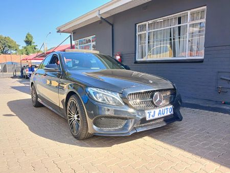 2016-Mercedes-Benz-C-Class-C-180-AMG-Line-Auto_2