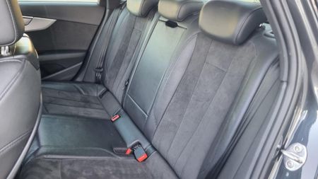 2019-Audi-A4-20-TDI-Sport-Auto-40-TDI_14