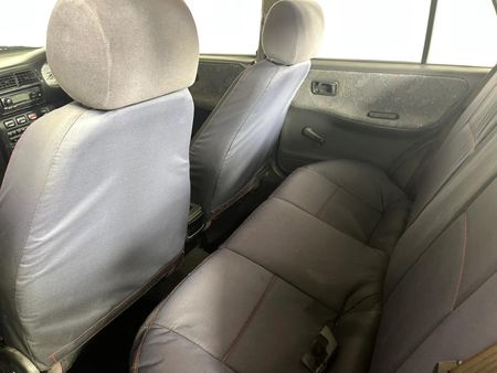 1999-Nissan-Sentra-160-Si_3