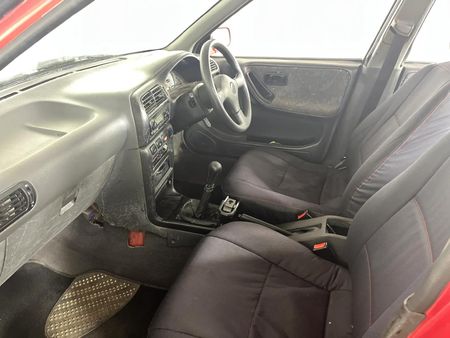 1999-Nissan-Sentra-160-Si_8