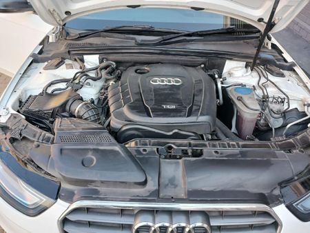 2015-Audi-A4-20-TDI-S-Auto_11