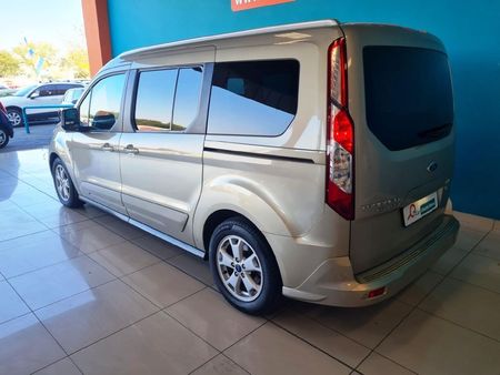 2015-Ford-Tourneo-Connect-Grand-16-Titanium-Auto-LWB_15