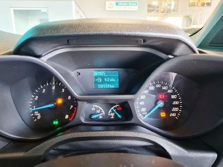 2015-Ford-Tourneo-Connect-Grand-16-Titanium-Auto-LWB_3