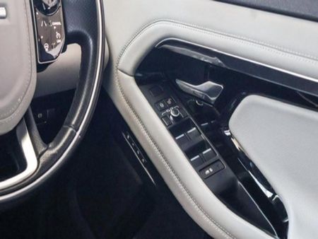 2020-Land-Rover-Range-Rover-Evoque-20-D-First-Edition-132kW-D180_14